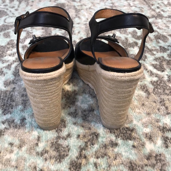 COACH Wedge Sandals with turnlock top - Picture 4 of 4